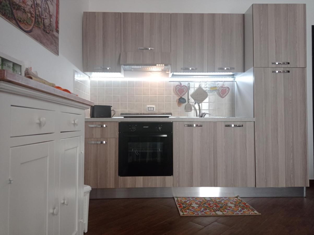 Al Molo 6 Apartment ปาแลร์โม ภายนอก รูปภาพ