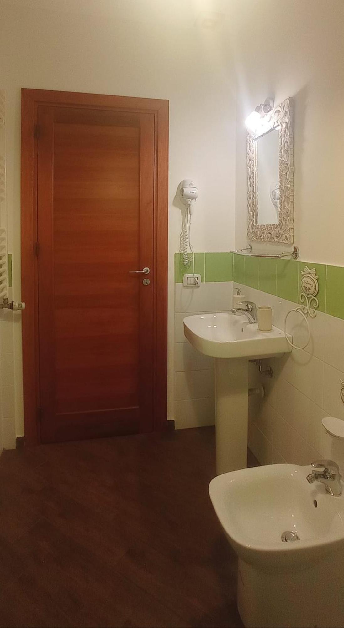 Al Molo 6 Apartment ปาแลร์โม ภายนอก รูปภาพ